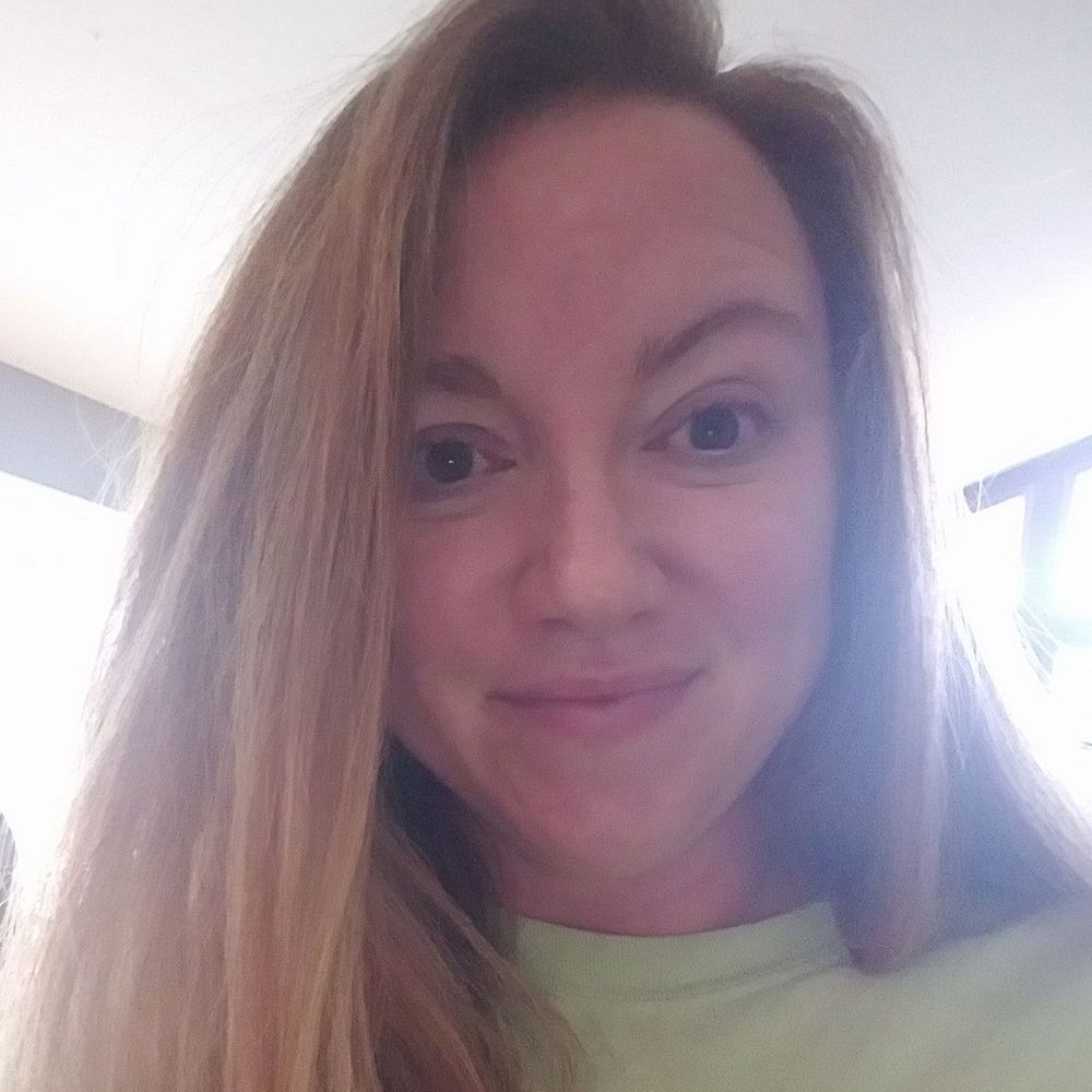 Meet your Posher, Renita